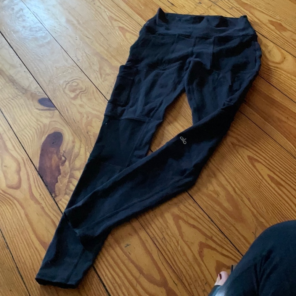 Alo cargo leggings 4 pockets